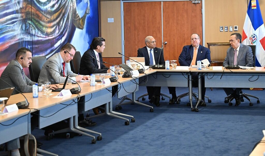 FMI prevé crecimiento cercano al 4% este año para Dominicana