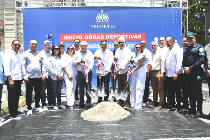 Gobierno anuncia para Moca obras deportivas por $415 MM