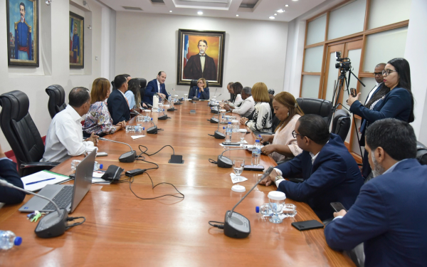 Diputados piden explicaciones sobre la alimentación escolar